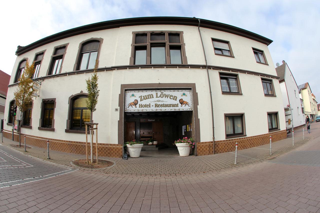Zum Lowen Hotel Weiterstadt Exteriör bild